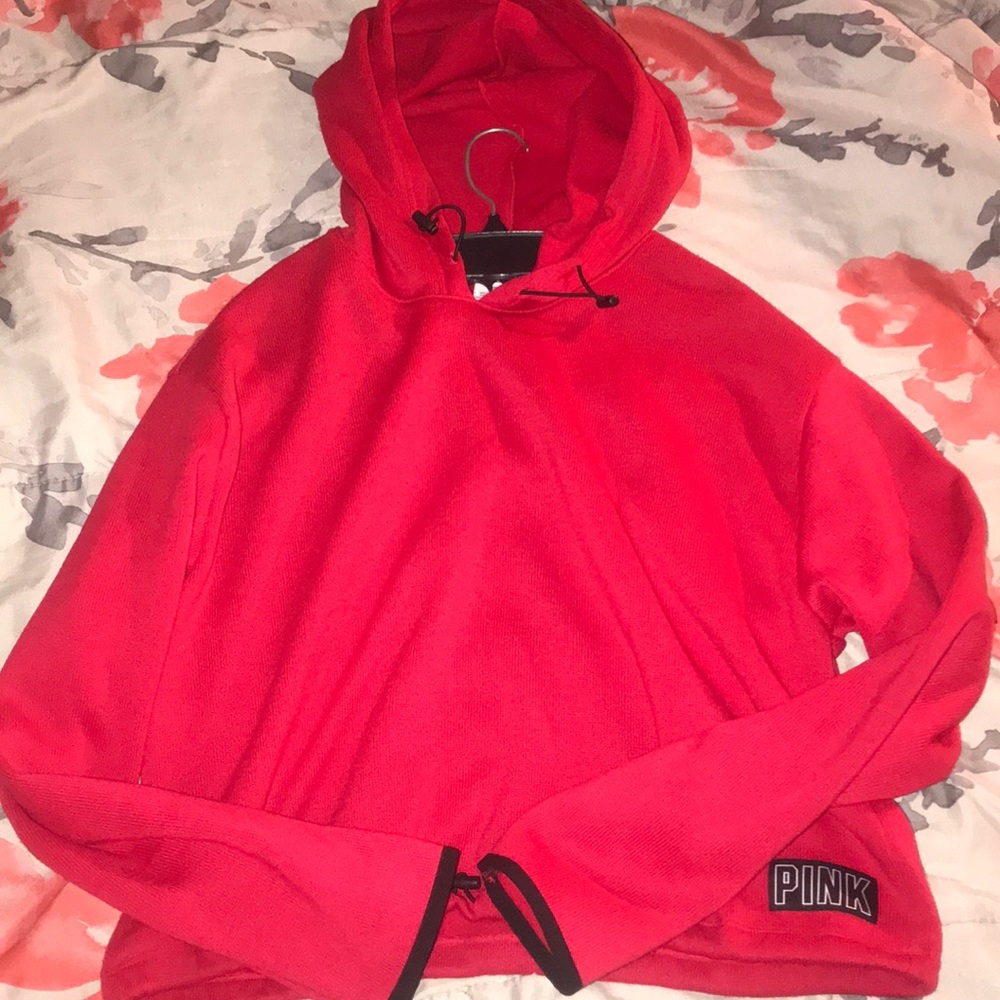 Victoria’s Secret Pink cropped hoodie